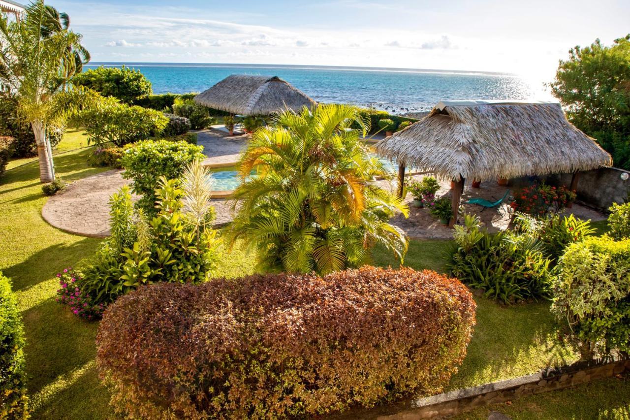 Superbe Bord De Mer, Acces Lagon Et Piscine Privee Paea Exterior foto